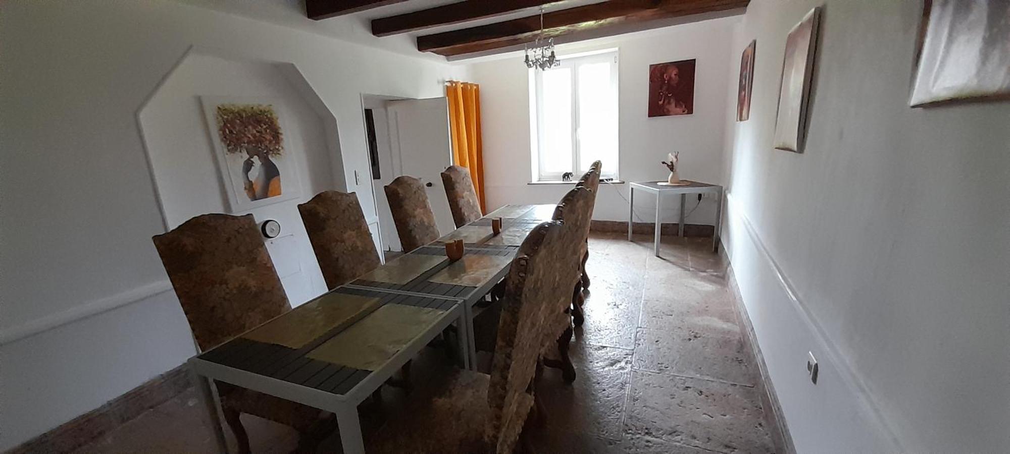 L'Univers, Vous Et Nous Pouilly-sur-Vingeanne Eksteriør billede
